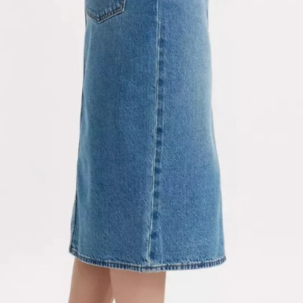Levi's - Picture 8 of 10